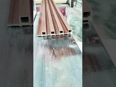 WPC لوحة الحائط الجدار الداخلي ديكور الجدار الكسوة الشعبية اللون الخشبي