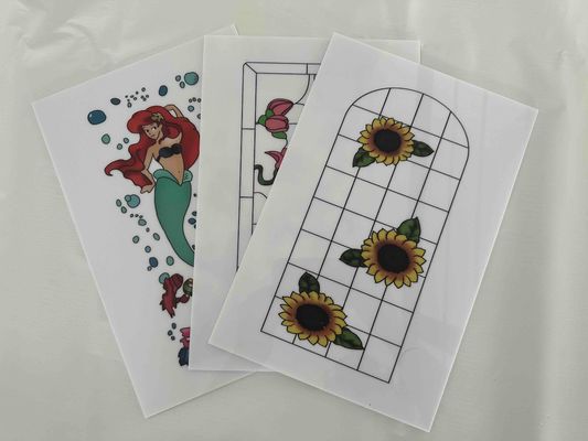 ألوان البوليستيرين أوراق بلاستيكية حوافز الباب التزيينية ألواح حوافز الباب البلاستيكية الطباعة الزخرفية أوراق PS