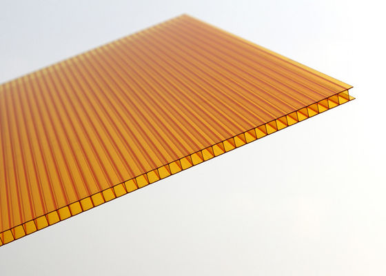 التوأم الجدار البولي أوراق التسقيف للزراعة الدفيئة 2.1 * 11.8m