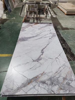 أوراق الرخام الأشعة فوق البنفسجية سمك 3 ملم PVC غطاء صلب للخلفية